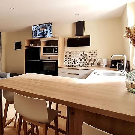 Апартаменты Chez Jules - Duplex - Centre - Hospices Бон Экстерьер фото